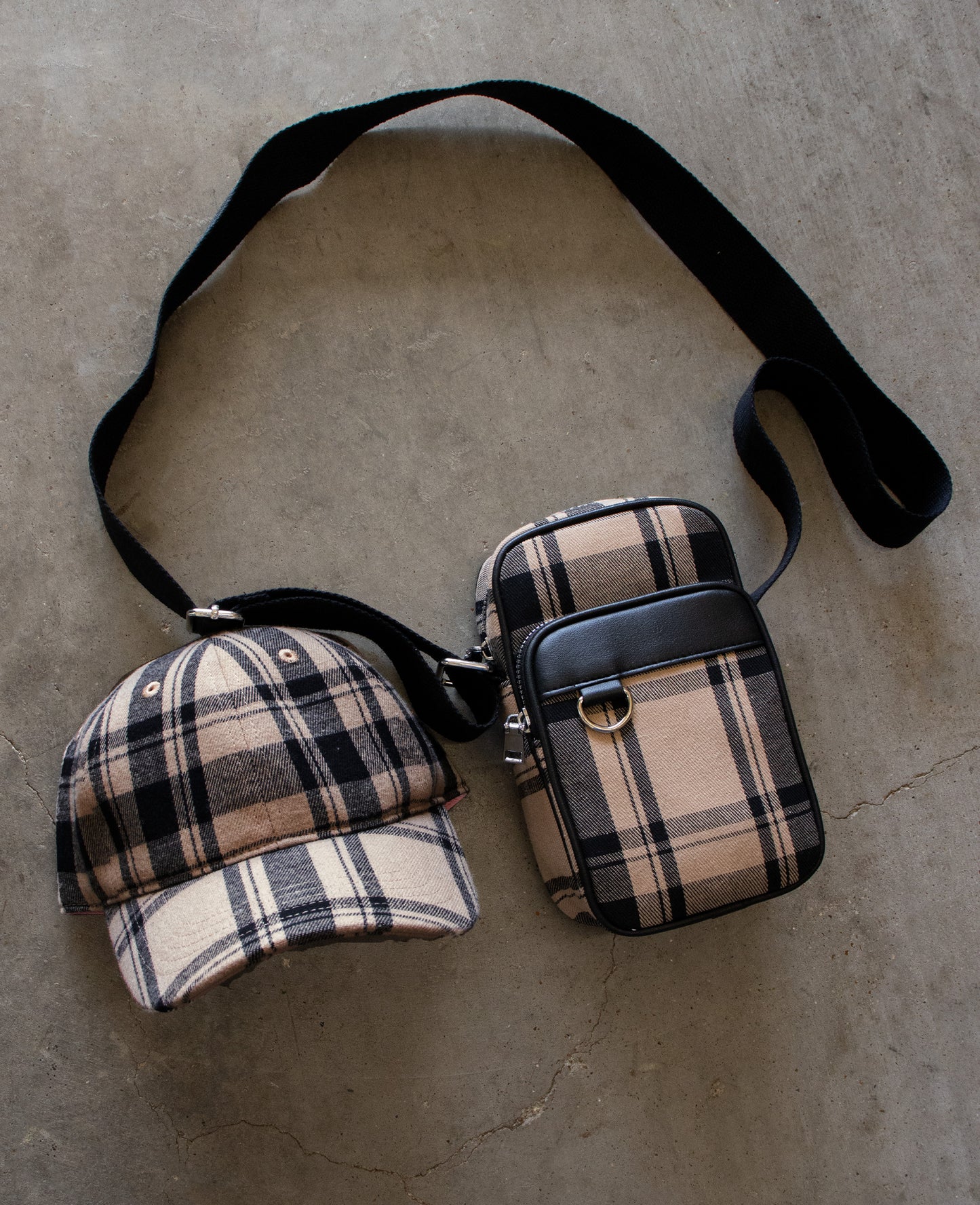 UNDERCOVER FLANNEL HAT