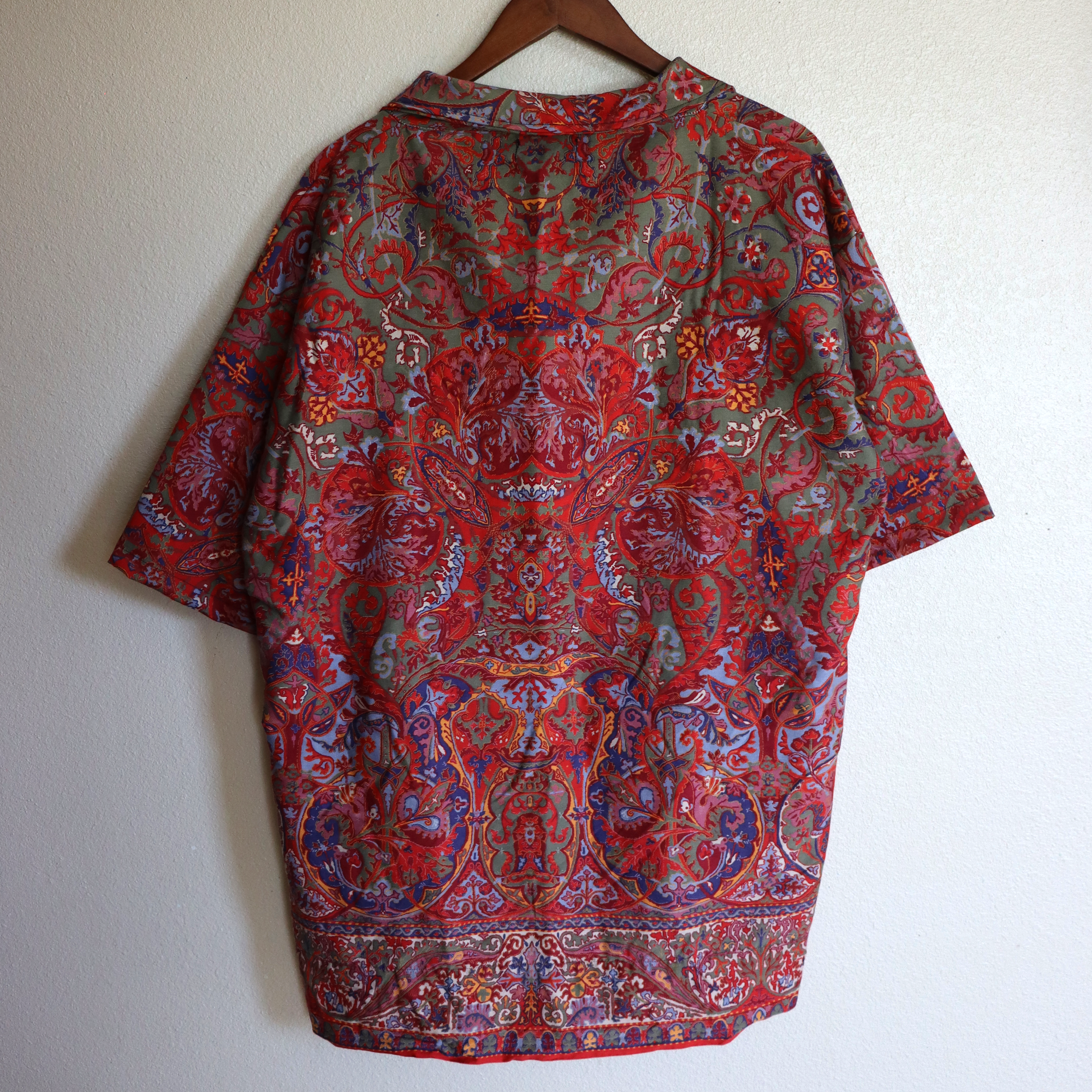 RED OVERPRINT SHIRT - L/XL