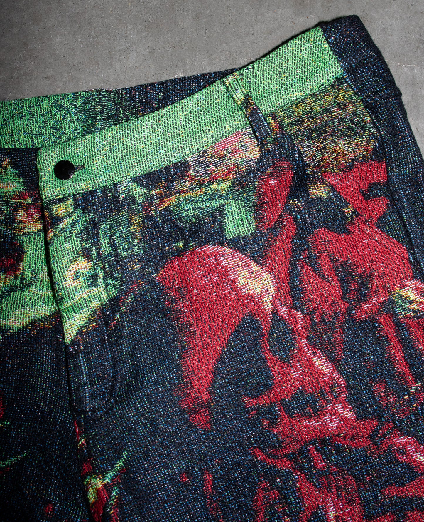 MISFITS WOVEN SHORTS